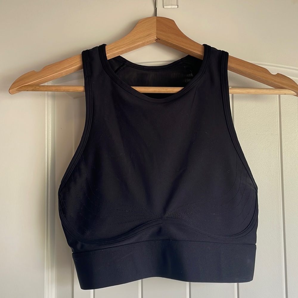 Fabletics Adjustable High Neck Sports Bra Size Small